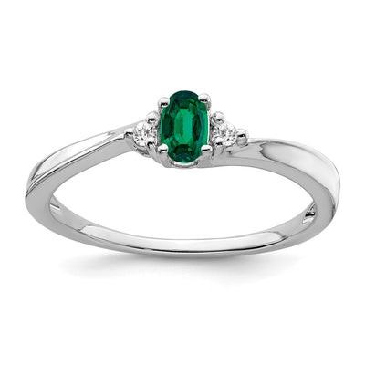 14K white gold diamond ring