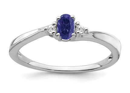 14K white gold diamond ring