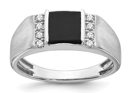 14K white gold diamond ring