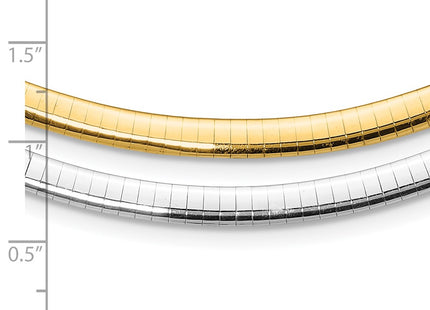 14K gold necklace, further view