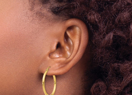 14k Polished Lightweight Tube Hoop Earrings (Style T915L)