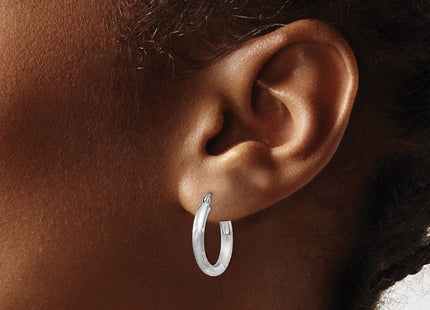 14k White Gold Satin and Diamond-cut Round Hoop Earrings (Style TC278)