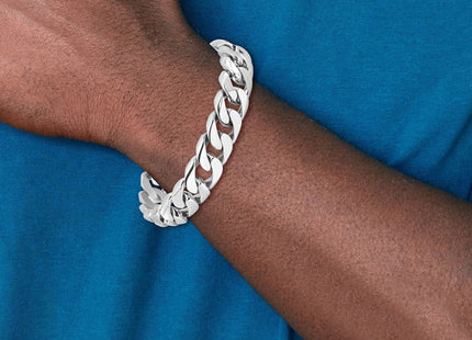 14K white gold curb link chain, further view