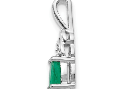 14K white gold diamond pendant, alternate view