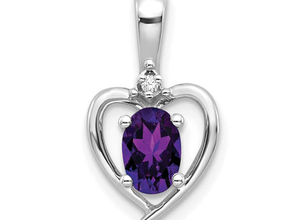 14K white gold diamond heart pendant