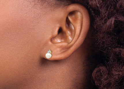 14k 5- White Round FWC Pearl . Diamond Post Earrings
