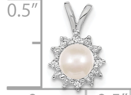 14k White Gold Round Freshwater Cultured Pearl VS Diamond Pendant