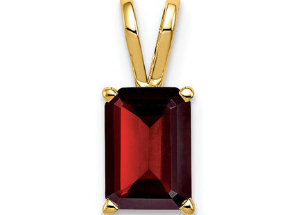14K gold emerald pendant