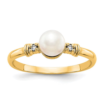 14K FW Cultured Pearl AAA Diamond ring
