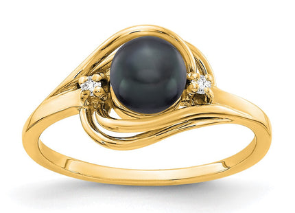 14K 5.5mm Black Freshwater Cultured Pearl and VS Diamond Ring