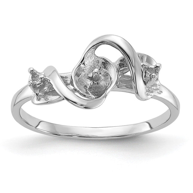 14K white gold diamond ring
