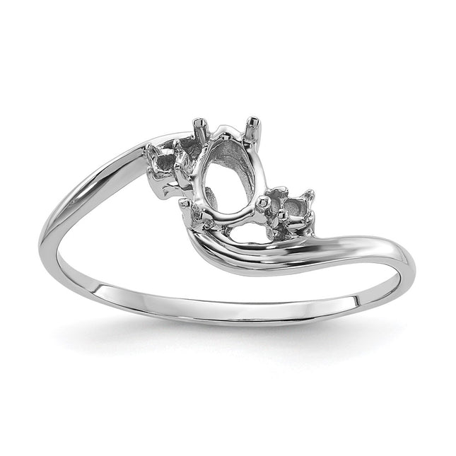 14K white gold diamond ring