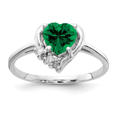 14K white gold diamond heart ring