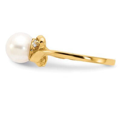 14K Gold FW Cultured Pearl AA Diamond ring