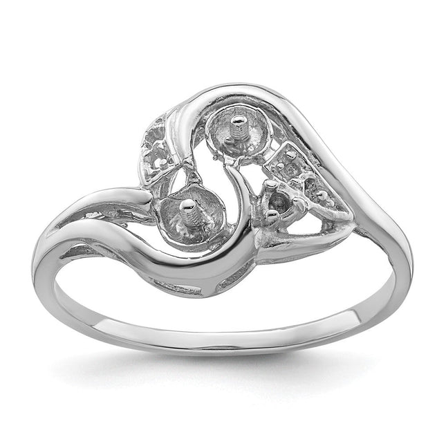 14K white gold diamond ring
