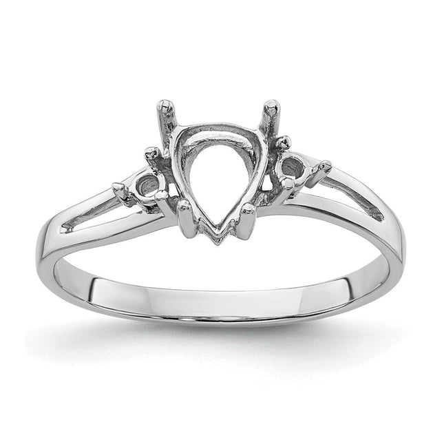 14K white gold diamond ring