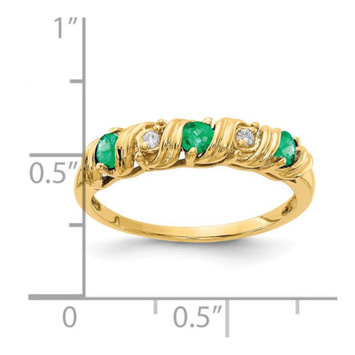 14K Emerald Diamond ring