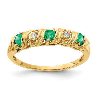 14K gold diamond ring